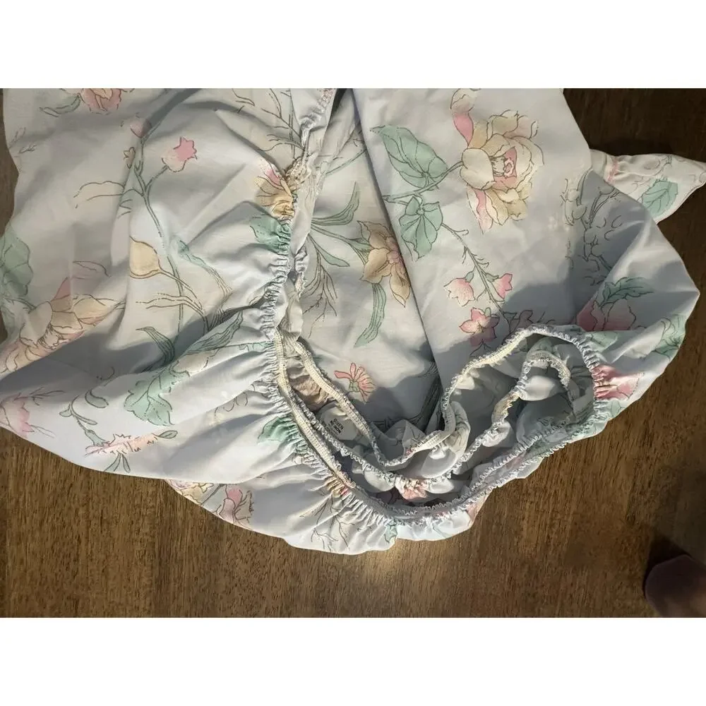 Vintage JP Stevens Queen Size Sheet Set Floral Cottage Core Flat Fitted No Iron